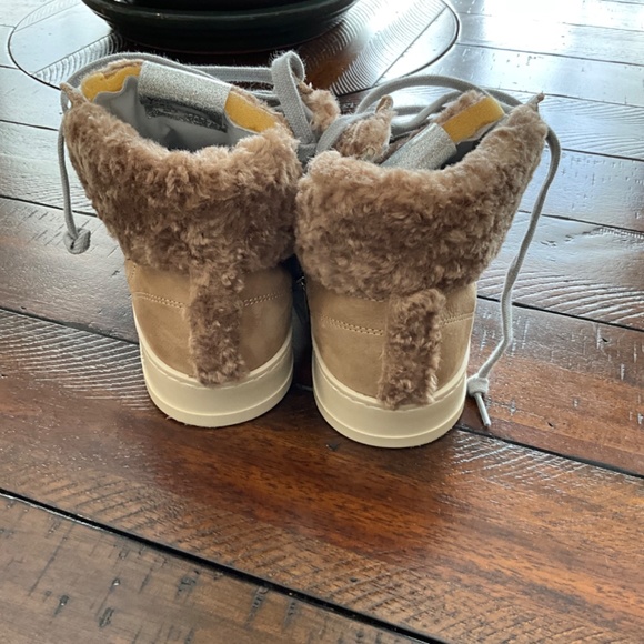 P448 - Picture 3 of 5